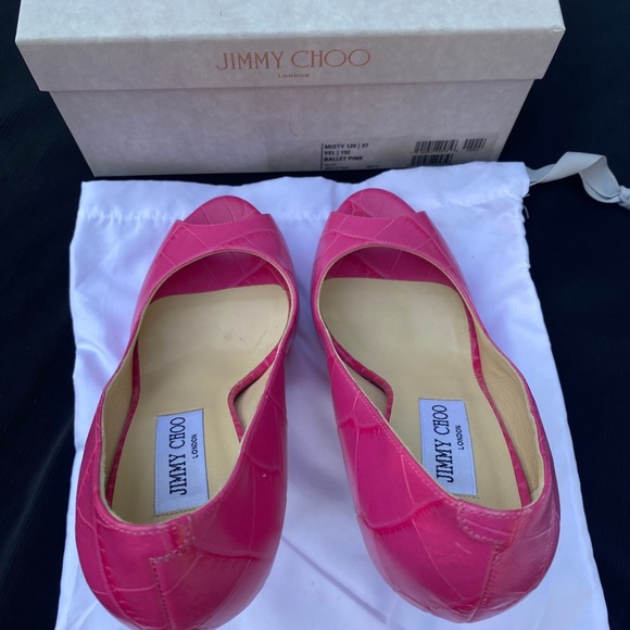 Shoes - Picture 7 of 12